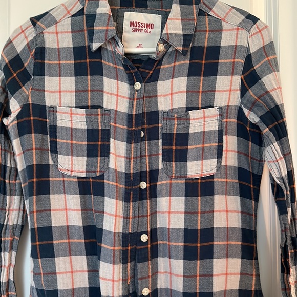 3/$10 Plaid button up shirt - Picture 2 of 2